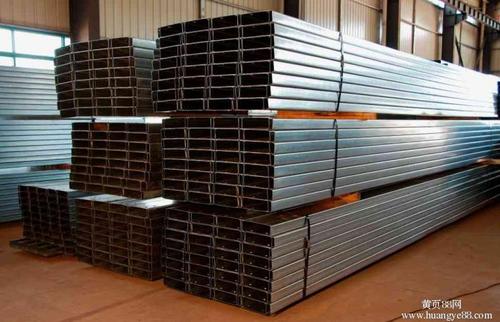上海皓蕾实业发展主要供应的产品有:钢材,木方,五金交电